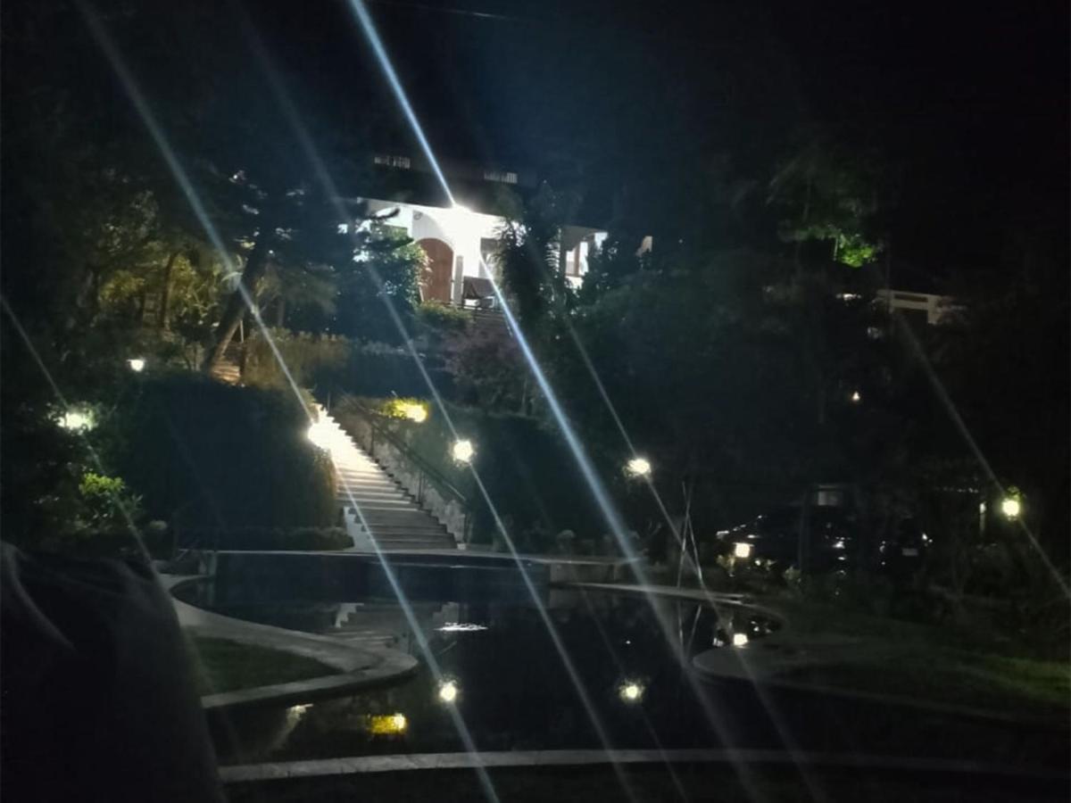 Sunset Villa سينغيغي المظهر الخارجي الصورة