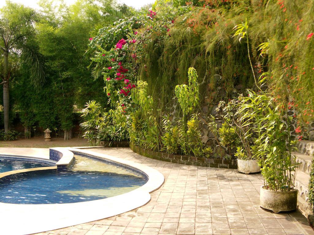 Sunset Villa سينغيغي المظهر الخارجي الصورة